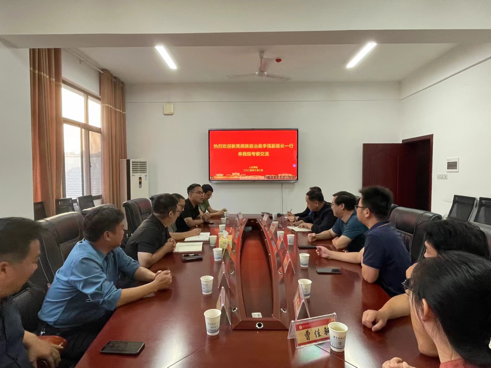 112f89707f064bf691ace4b99745209c.jpg 112f89707f064bf691ace4b99745209c.jpg