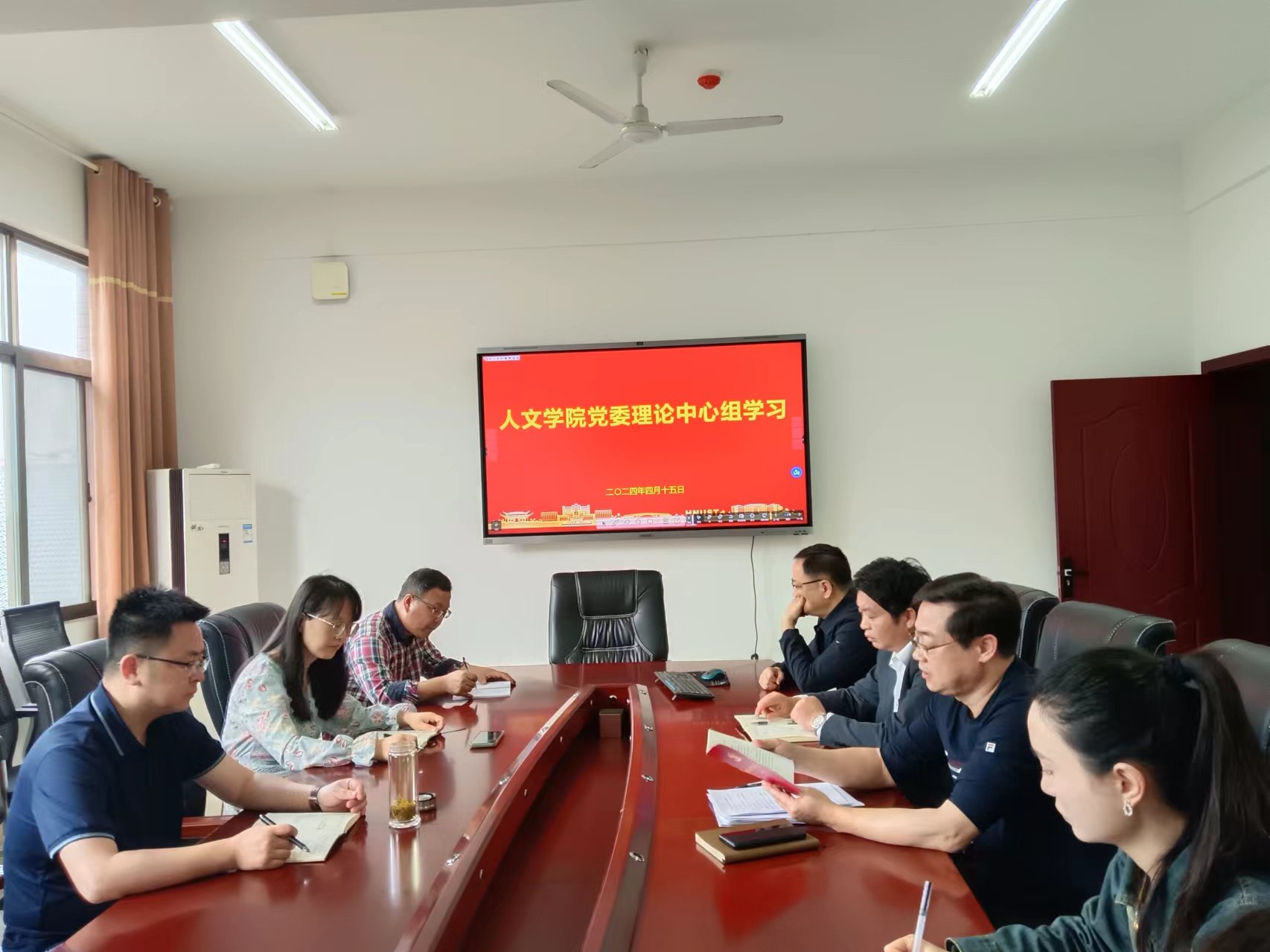 9b99907888c7404283e01d49e779eb0c.png 9b99907888c7404283e01d49e779eb0c.png