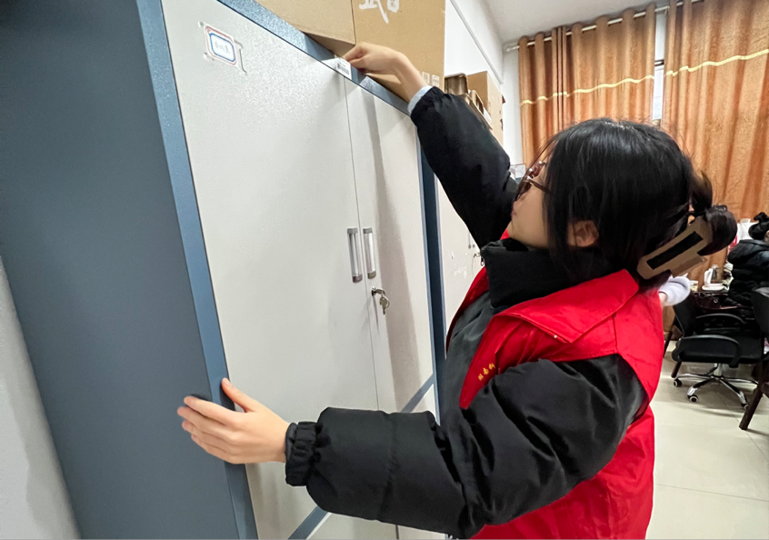 18cb79f07d2a4cadb023040d629720f0.png 18cb79f07d2a4cadb023040d629720f0.png