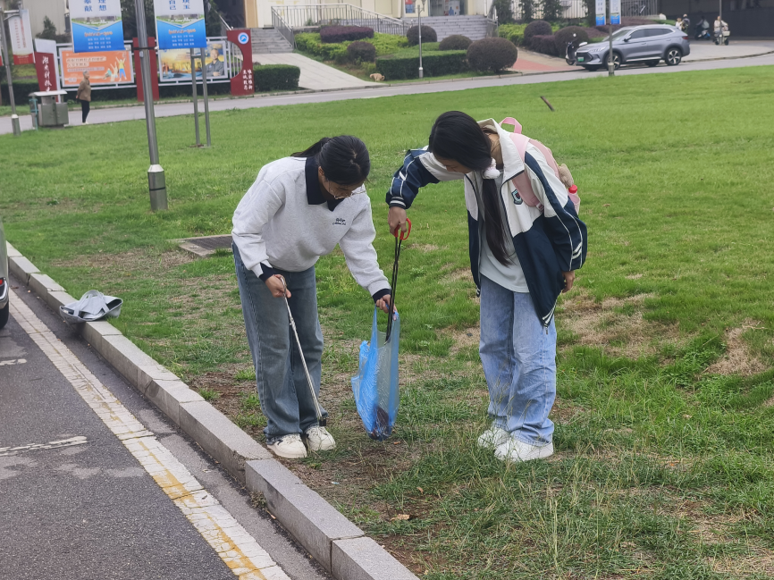 29c9110ef83b4f0eae8f7267dac593ab.png 29c9110ef83b4f0eae8f7267dac593ab.png