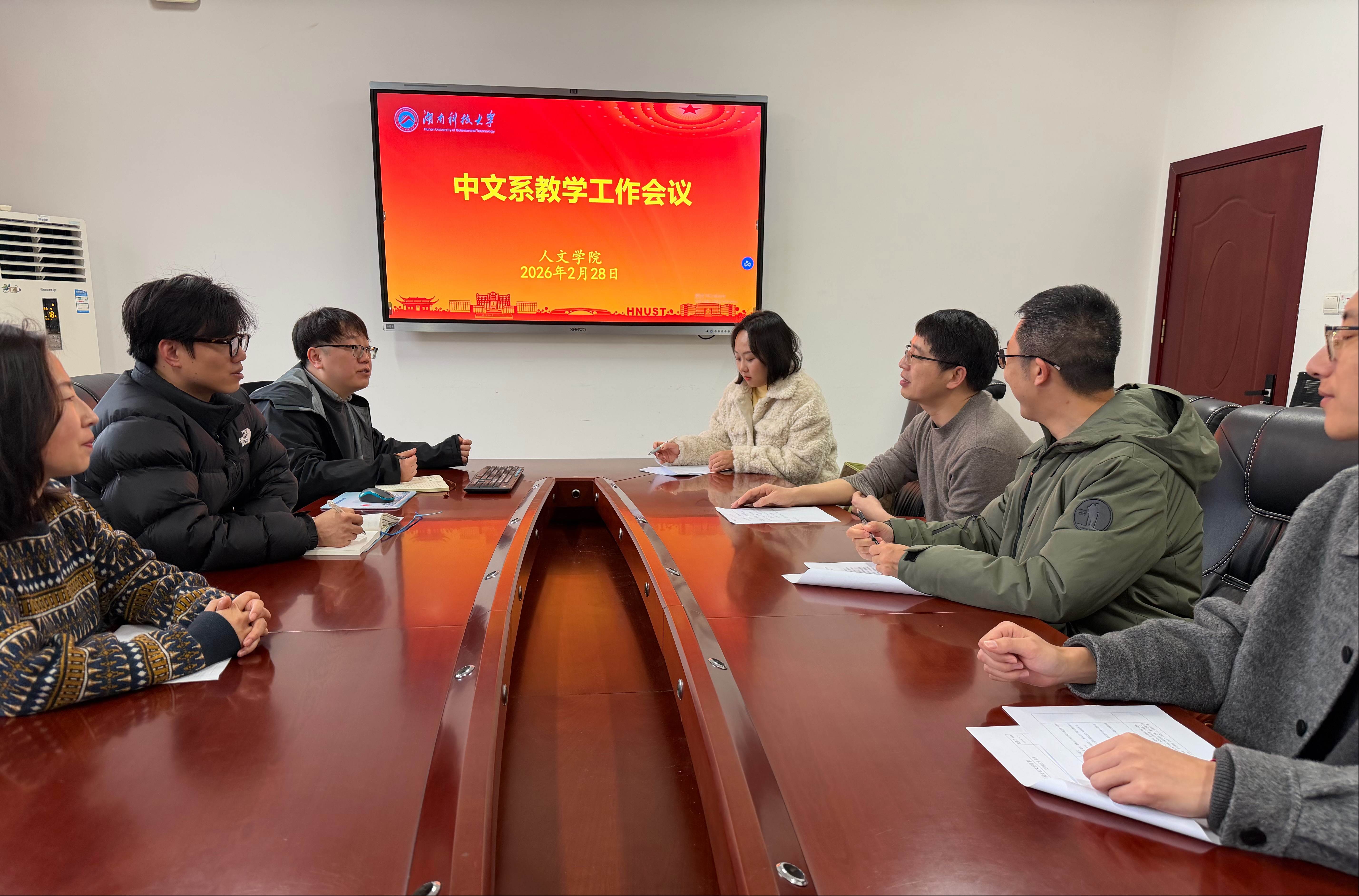 c9a959e6c32b472296463f950af2e070.jpg c9a959e6c32b472296463f950af2e070.jpg